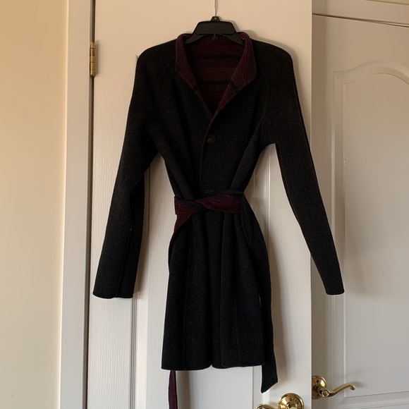 Pendleton soft Wool Wrap Jacket gray black plum stripes Size Large reversible - Picture 4 of 12